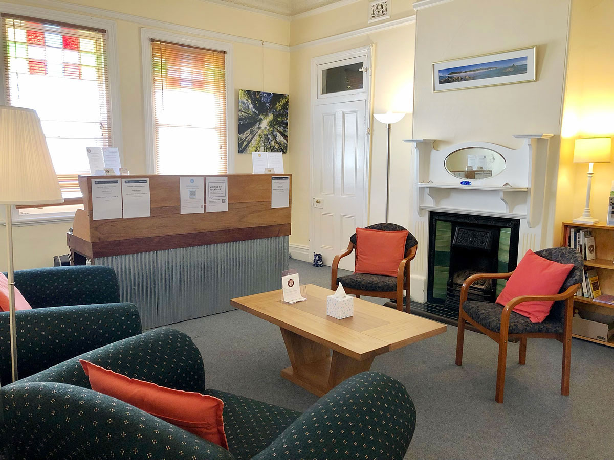 lemon-balm-clinic-reception